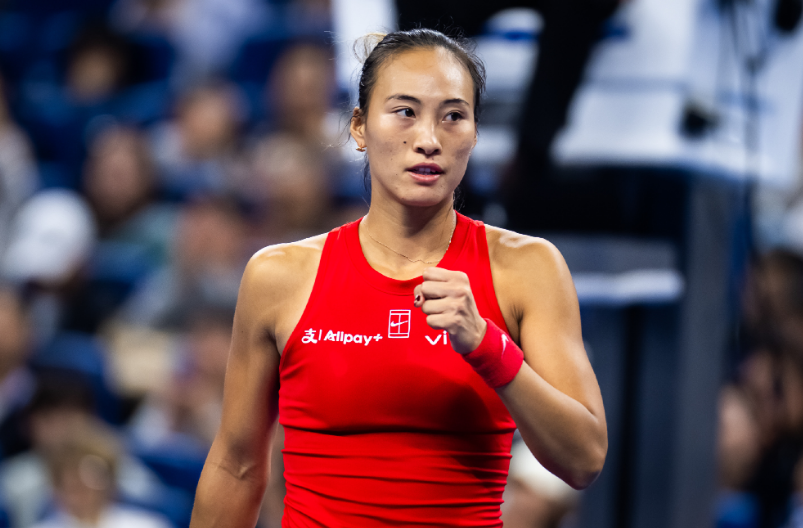 突发！郑钦文因右肩伤势连续两年退出武网 24年曾获武网亚军